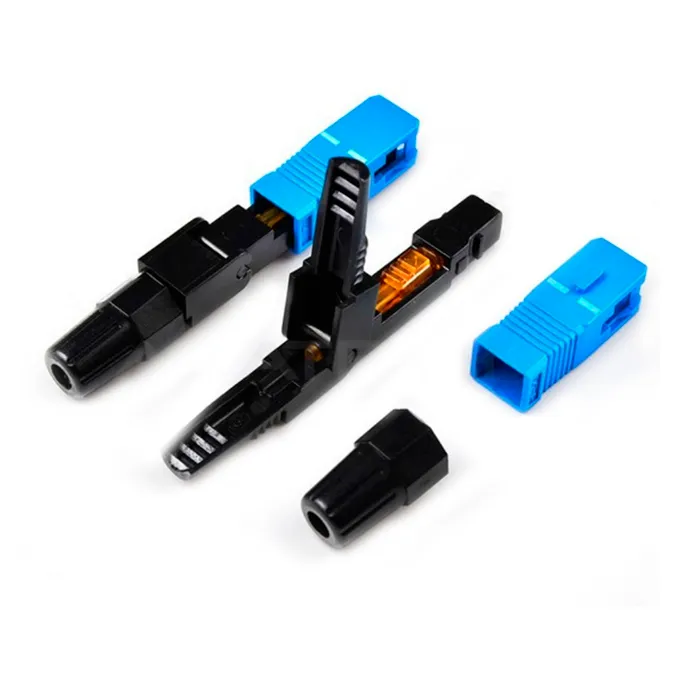 [B0011] CONECTOR RAPIDO SC/UPC, TIPO COCODRILO TAPA CORTA