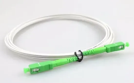 [OPTI00560] PATCHCORD SC/APC - SC/APC, G57A2, SIMPLEX, 1.5MT, 3MM, LSZH BLANCO